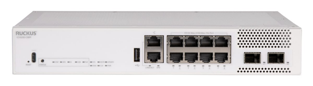 RUCKUS Networks ICX8200-C08PF – Kompakter Layer 3 PoE+ Switch mit 10G Uplinks